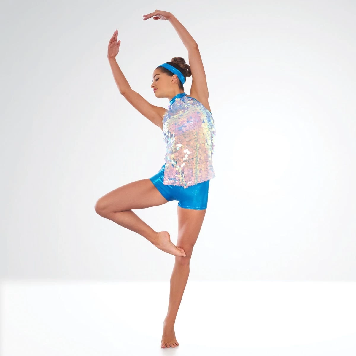 1st Position Sequin Halterneck Top And Hot Pants - Image 10